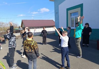 Мы с Тамарой ходим парой!